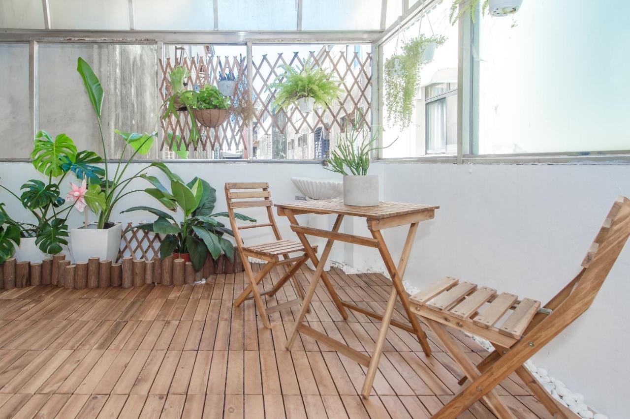 Purple Flower House Tainan Exterior foto